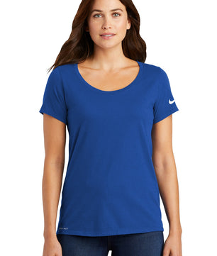 Nike Women's Dri-FIT Cotton/Poly Scoop Neck Tee. NKBQ5234